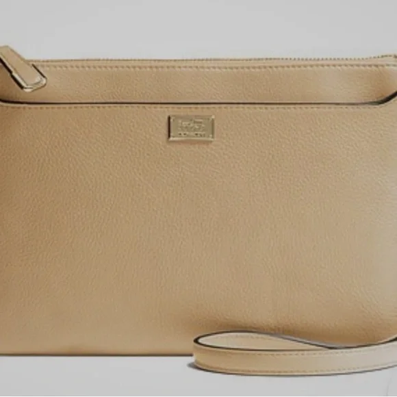 Coach 49992 Madison Leather East West Swingpack In Tan NWOT condition - Picture 2 of 6